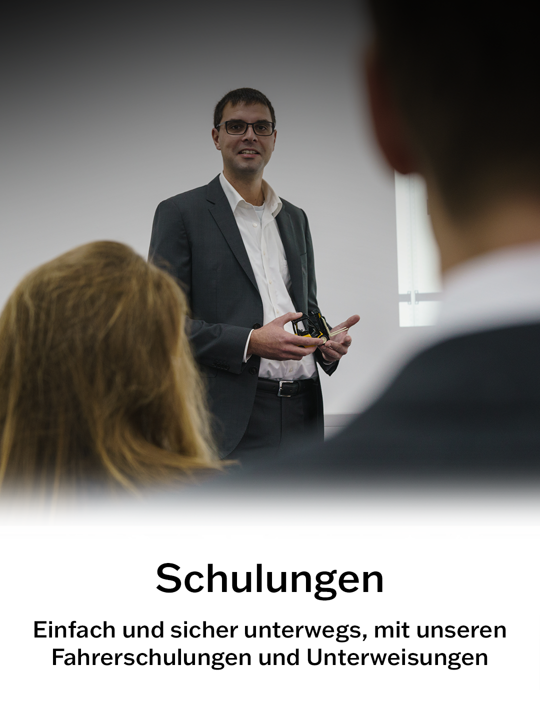 Schulungen-Kachel Staplerschulungen und Sicherheitstrainings bei MF Gabelstapler – Fahrerschulungen nach DGUV und Arbeitsschutzgesetz
